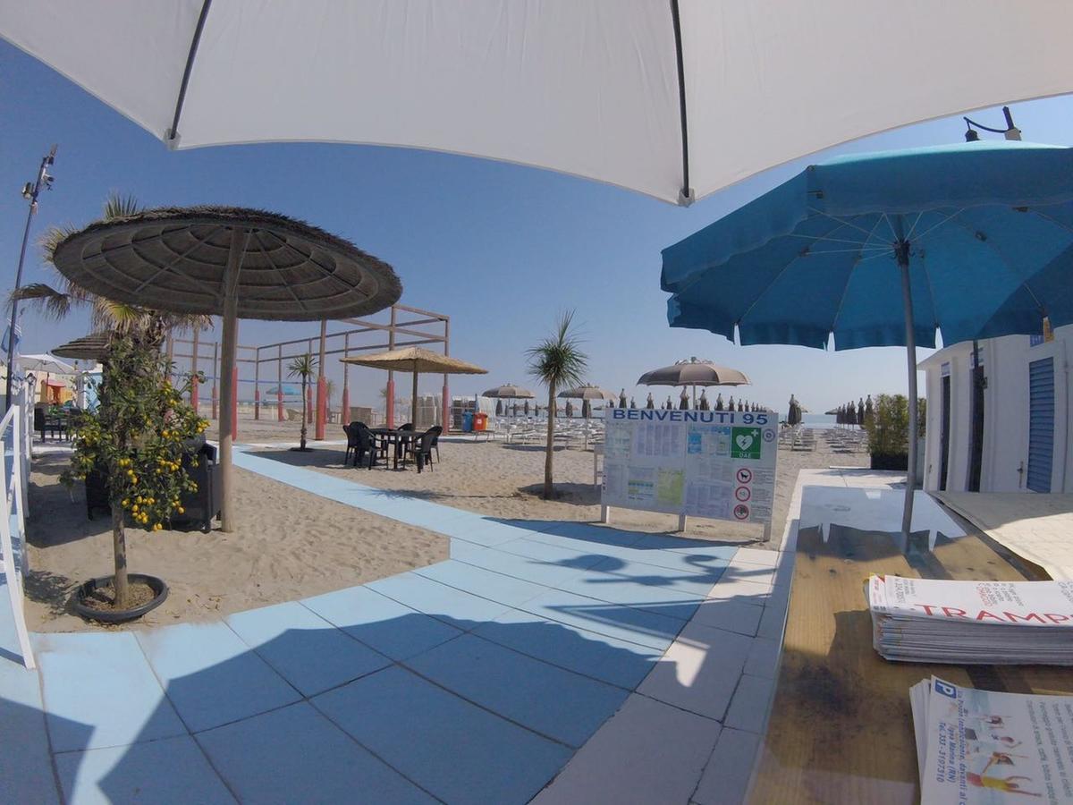 Hotel Villa Cesira 贝拉里亚-伊贾马里纳 外观 照片